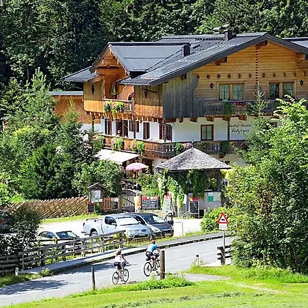 Lohfeyer * Weissbach bei Lofer