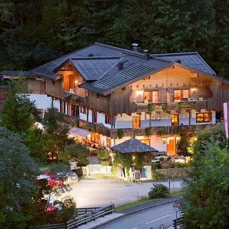 Lohfeyer Weissbach bei Lofer